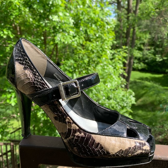 Town Shoes Leather heels with snake print - Picture 8 of 11